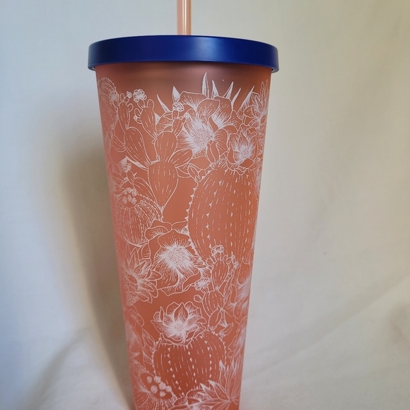 Starbucks Matte Coral  Pink Cactus Venti 24 Oz Tumbler w/ Straw Travel Cup RARE - Picture 12 of 12